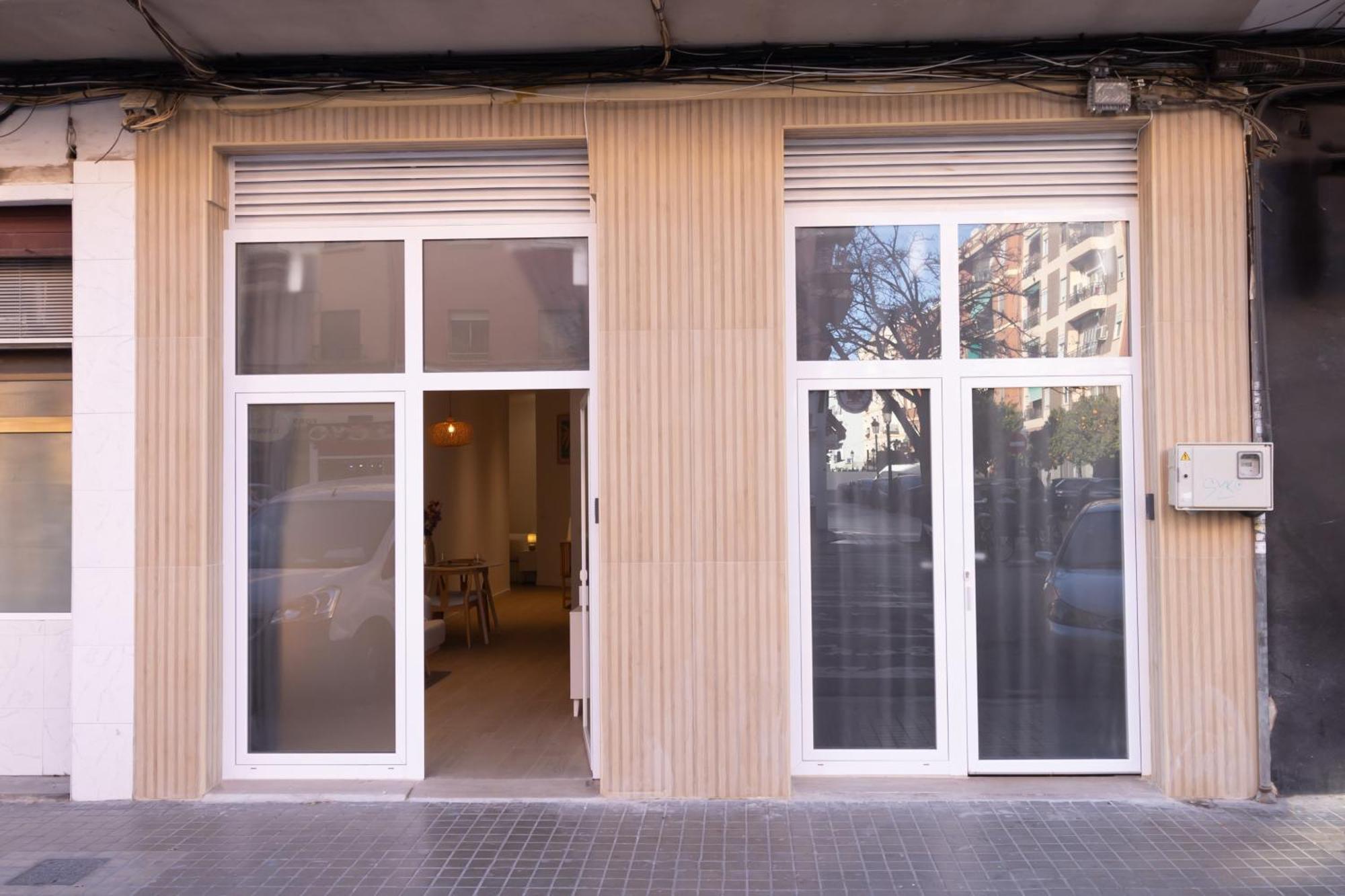 New! Luxury & Central Apartment Close To Metro! Between Beach & City Center Apartment *